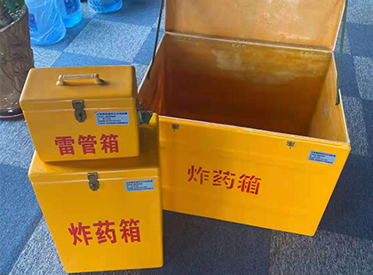 颍东玻璃雷管箱生产标准全解析：安全、性能与合规的基石